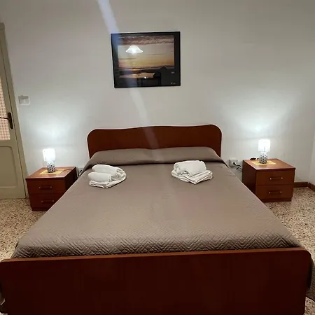 Da Sara & Alice Villaseta Apartment